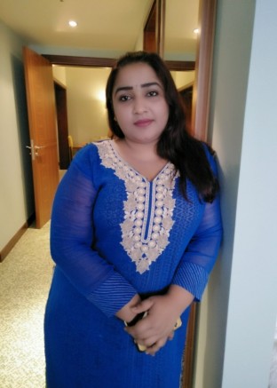 Asma Busty Indian Escort Rimming WhatsApp Me Abu Dhabi