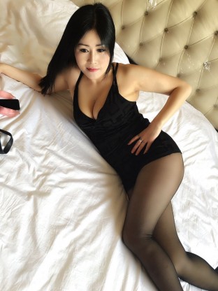Domination Passionate Fiona Japanese Escort Anal Sex BDSM Anal Sex BDSM Abu Dhabi