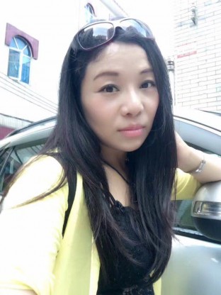 Little Marry Singaporean Escort Girl GFE Service Muscat