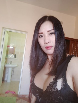 Qiqi Malaysian Escort BDSM Teabagging Fisting Muscat