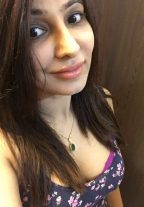 Busty Indian Escort Anamika Very Attractive Dubai