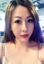 Hana Vietnamese Escort Face Sitting Foot fetish Massage Abu Dhabi