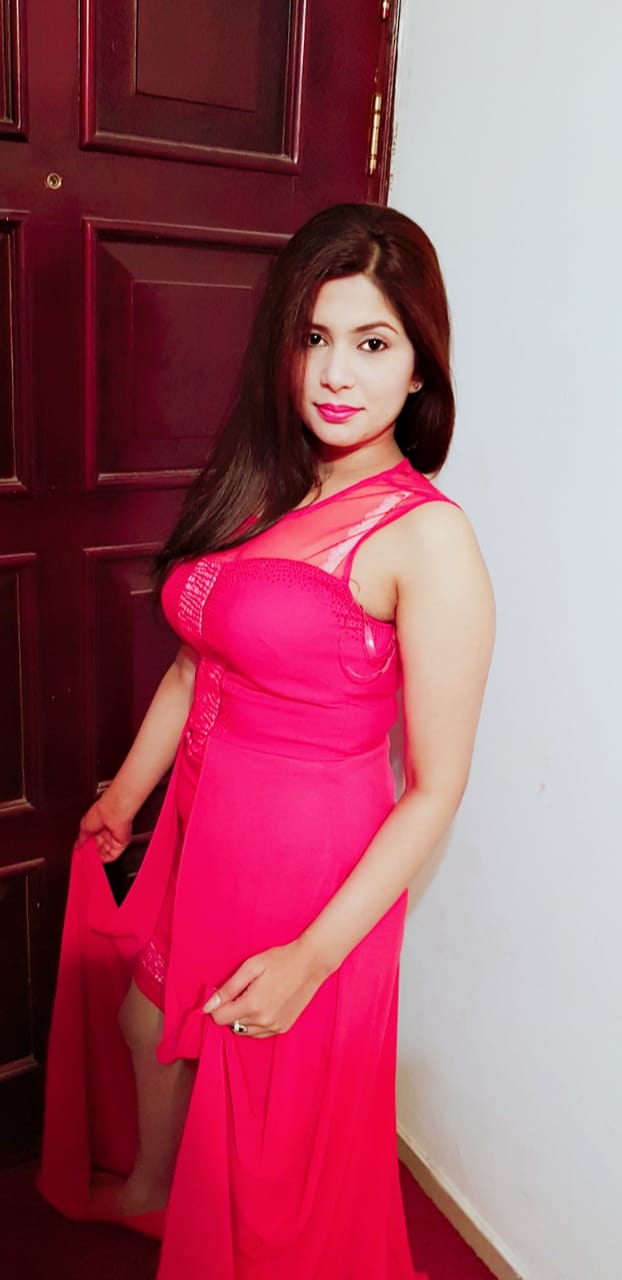 Amy Sweet And Squirt, Vietnamese Escort In Dubai