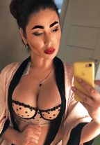 New In Town Escort Stella Full Service Muscat